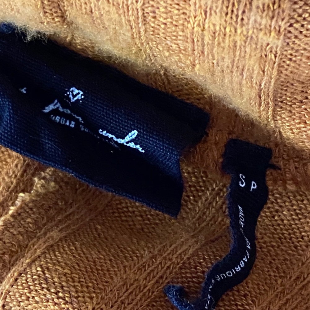 Long Yellow Sweater - Picture 3 of 3